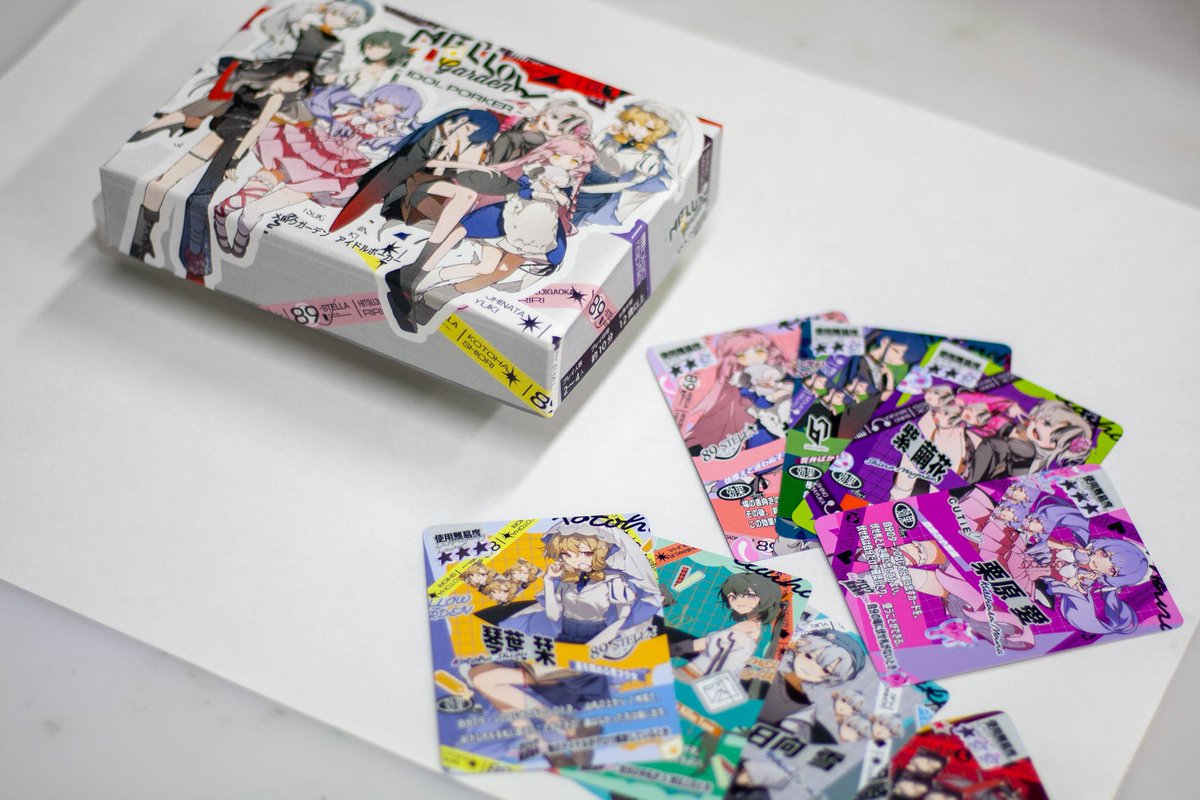 ortus_create's tweet photo. 【メロポカの全貌、遂に公開‼️】
ゲームマーケット2025秋に出展するボードゲーム『MELLOW GARDEN-IDOL POKER』が遂に完成です💥

個性豊かなアイドルたちと共に、一番を目指すカードゲームです！✨

こちらの作品は11/23(日)『Q-22』で販売します🔥
ぜひお越しください‼️
 #ゲームマーケット2025秋 https://t.co/oOfYWao5OZ