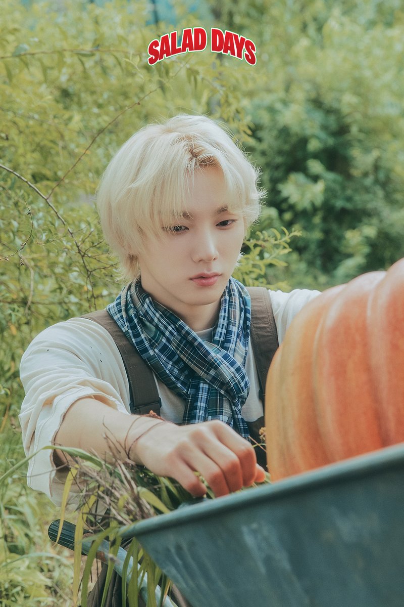 BOYNEXTDOOR_KOZ's tweet image. BOYNEXTDOOR 2026 SEASON&apos;S GREETINGS  Preview Cuts 📸 #1

📅PRE-ORDER: 2025.11.25 12PM(KST)~

#BOYNEXTDOOR #보이넥스트도어 #BND
#성호 #리우 #명재현 
#BND_2026시즌그리팅 #SALAD_DAYS