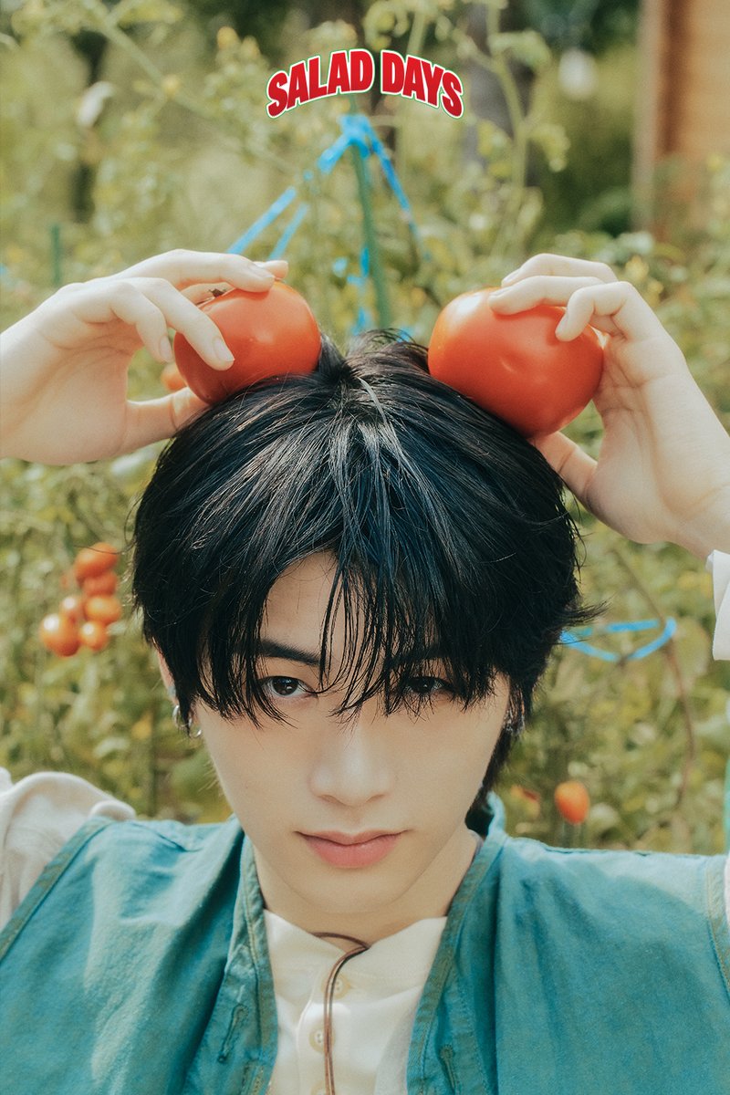 BOYNEXTDOOR_KOZ's tweet image. BOYNEXTDOOR 2026 SEASON&apos;S GREETINGS  Preview Cuts 📸 #1

📅PRE-ORDER: 2025.11.25 12PM(KST)~

#BOYNEXTDOOR #보이넥스트도어 #BND
#태산 #이한 #운학 
#BND_2026시즌그리팅 #SALAD_DAYS