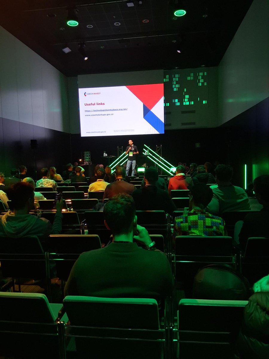 Czech startups at <a href="/SlushHQ/">Slush</a> Helsinki: Battle for the attention of thousands of investors during Bohemian pitch was really successful. 💪

Read more at  czechstartups.gov.cz/en/novinky/cze…

<a href="/mpo_tweetuje/">MPO ČR</a> <a href="/CzechInvest_CZ/">CzechInvest_CZ</a> #BohemianPitch #SlushHelsinki2025