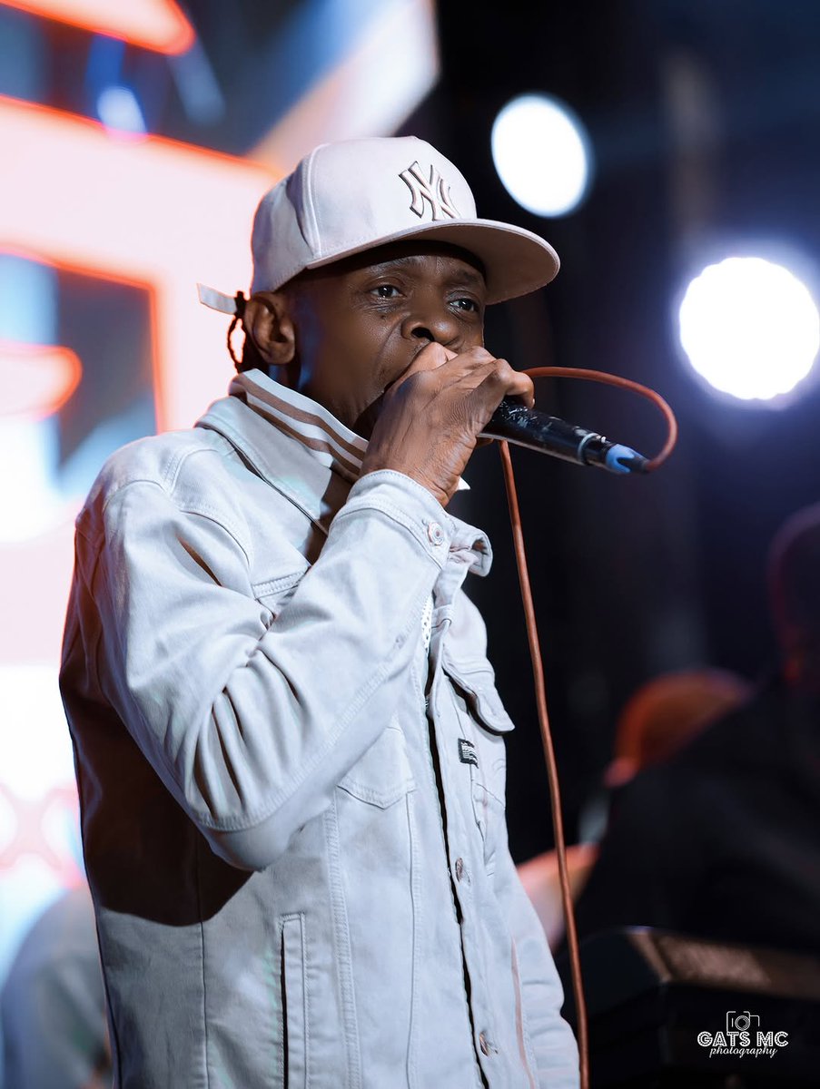 GalaxyTVUg's tweet image. ON AIR: The #GalaxyRequest!

Drop all your song requests.

Livestream via the #GalaxyDigitalApp.