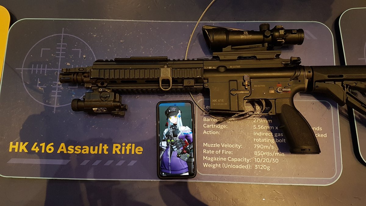 Shadow_DW2's tweet photo. More live photo meetup of the #GirlsFrontline2Exilium cast at #NV25 https://t.co/7jZvK5I9UE