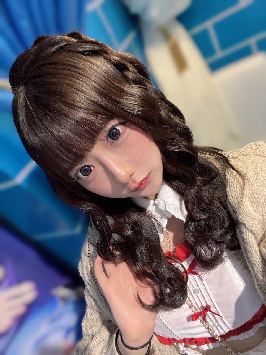 amu_alipa's tweet image. おきゅいん！
編み垂らししてもらったよ&quot;(∩&amp;gt;ω&amp;lt;∩)&quot;

23時まで！きてくださいー！
 #秋葉原コンカフェ #自撮り界隈 #いいね返し