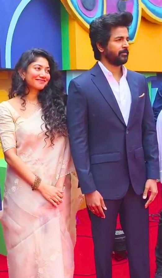 vimalraj9524's tweet image. 😍❤️💫🥳#amaran
#Sivakarthikeyan #SaiPallavi