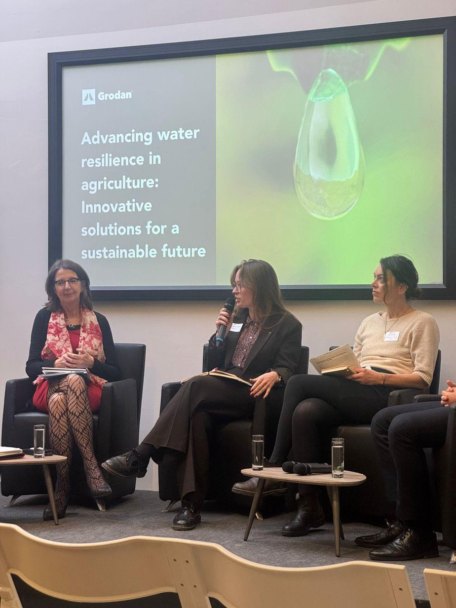 COPACOGECA's tweet photo. 💧Yesterday @amandabjorksell, Chair of @COPACOGECA Working Party on Environment intervened at Water Resilience event to explore how innovation in agriculture is acting for a resilient water future!
She and other members joined @Grodan and experts, to discuss #EUWaterStrategy goals, climate adaptation and how to safeguard water for agricultural production including how water policy can better capture innovation: precision irrigation, plant breeding, digital monitoring and other innovation, as well as AI potential to support better water allocation and drought preparedness.