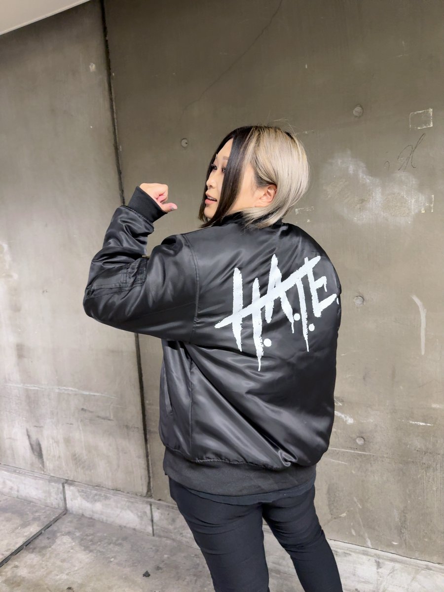 wwr_stardom's tweet image. H.A.T.E．MA-1、H.A.T.E．パンツは
✨好評受注受付中
ぜひお買い求めください

👇詳細はコチラ👇
wwr-stardom.com/news/251112-jy…
👇購入はコチラ👇
mystardom.wwr-stardom.com/s/stdmec/#/0