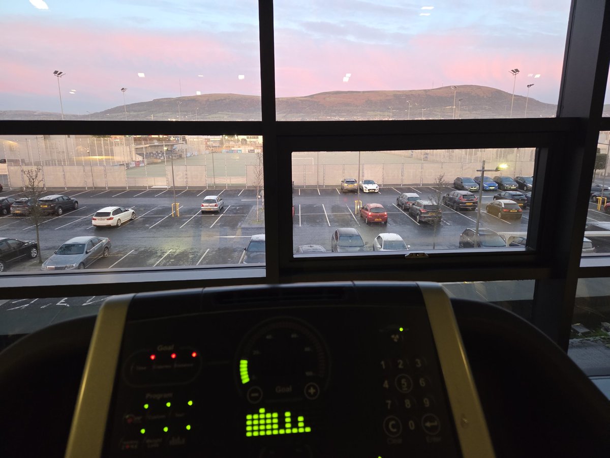 Paul Pollock tweet media