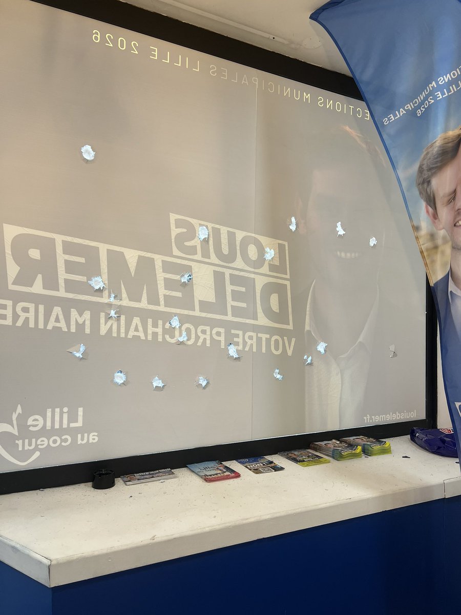 Notre QG de campagne situé dans le quartier de #Wazemmes a été violemment vandalisé cette nuit.

Vitrines brisées, façade dégradée, tentatives d’intrusion, tags insultants, intimidations… voilà le visage de ceux qui refusent la démocratie.

Ce n’est pas un simple acte de