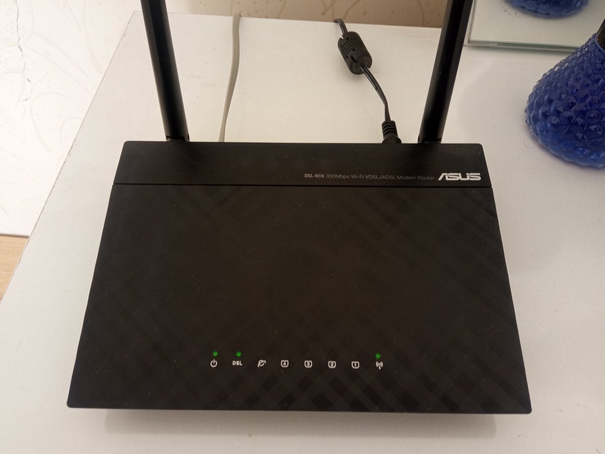 M_BaranAslan's tweet image. Daha 2 gün önce internetim sürekli kesildiği için arıza kaydı oluşturmuştum. Şimdi bana sorunun çözüldüğüne dair mesaj geldi. Ama bilin bakalım ne hale gelmedi?

Sorun devam ederken çözüldü diye mesaj atmaya hiç utanmıyor musunuz? Bu kaçıncı?..
@netspeedtr #Netspeed