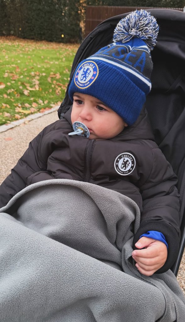 DebsSZN's tweet photo. Benja always uses Chelsea branded items down his pacifier. 😂😂 https://t.co/Sv4AjxbLyu