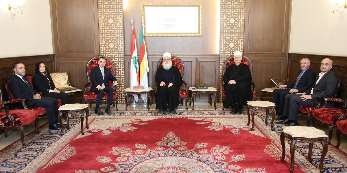 زار وفد من التيار الوطني الحر سماحة شيخ عقل طائفة الموحّدين الدروز الدكتور سامي أبي المنى، ونقل إليه تحيات رئيس التيار النائب جبران باسيل، كما شكره على مشاركته في قداس ذكرى ١٣ تشرين.
و ضم الوفد النائب سيزار أبي خليل ربما سليمان وروني جدعون و رمزي دسوم من قسم العلاقات الروحية.