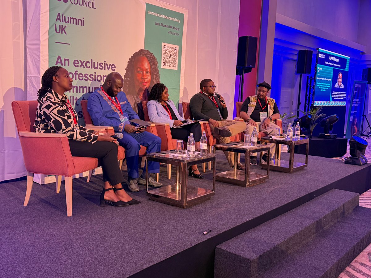 CSCAlumniKenya's tweet image. HAPPENING NOW: We are at the @BritishCouncil &amp;amp;  @ke_British Alumni UK &quot;Opportunities Unlocked&quot; event in Upperhill, Nairobi.

Our #CSAAK alumni are sharing practical takeaways with prospective students looking to pursue further studies in the UK🇬🇧

Great space to network! #StudyUK