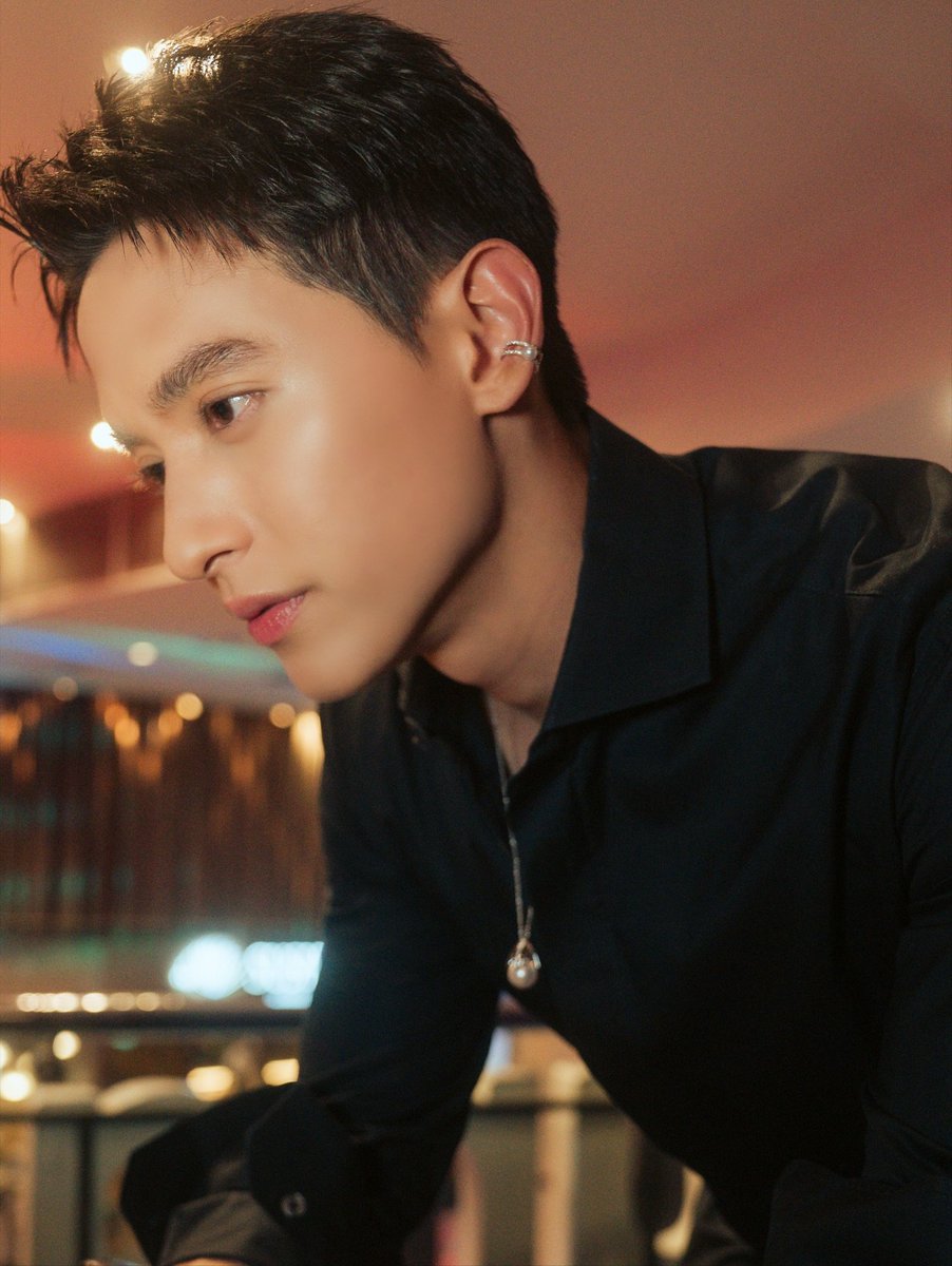 JamesJiFC's tweet photo. หล่อมากกกกกก
☺️❤️

#MIKIMOTO, #MCollection
#เจมส์จิรายุ #Jirayu_jj
Cr.@Jirayu_jj https://t.co/tgCYyWnLdF