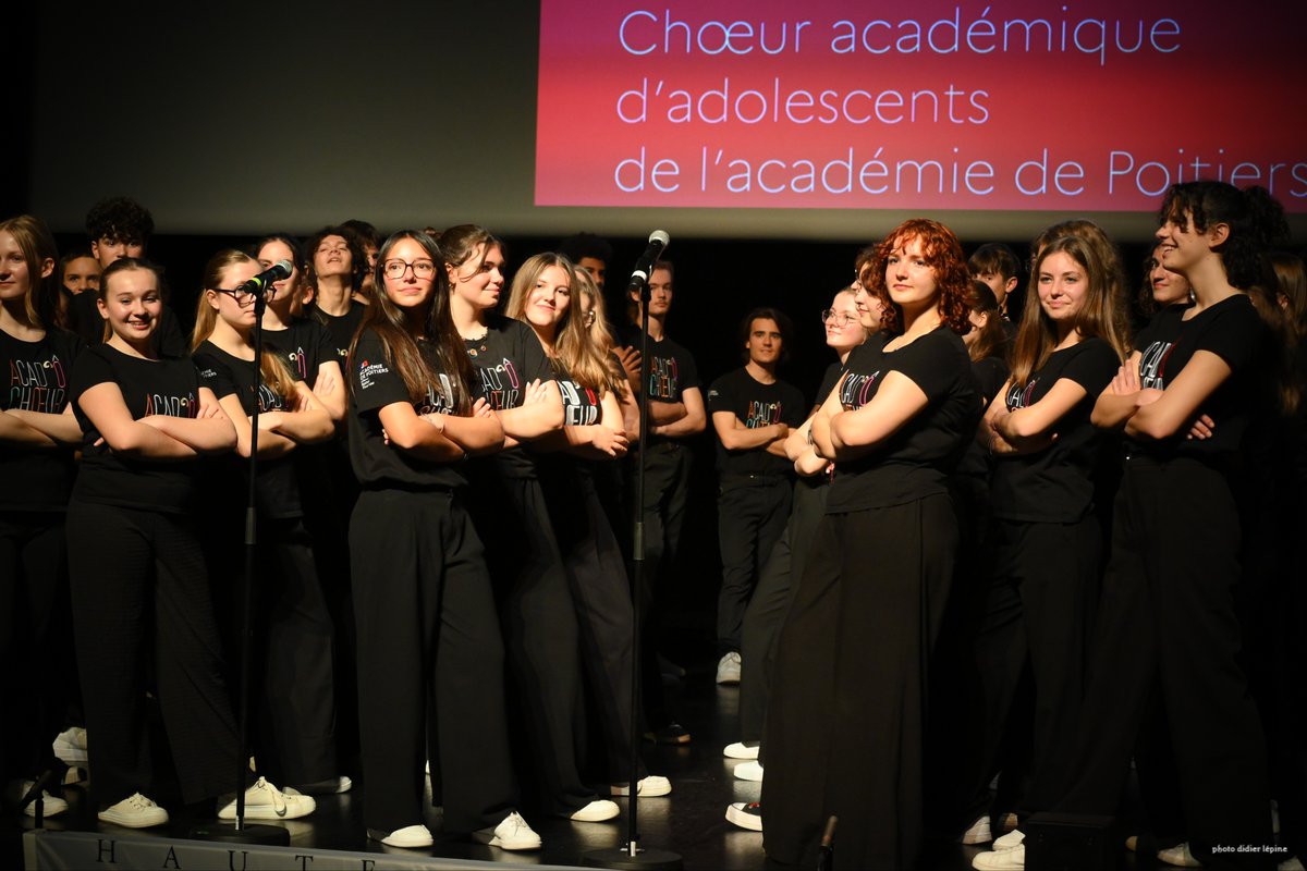 Retour en images sur le gala caritatif du 15 novembre que nous avons organisée avec le Téléthon Jonzac.

Nous tenons à dire MERCI👉 facebook.com/EurochestriesC…

#Téléthon2025 #Téléthon #MoiAussiJeDonne #Téléthongaming #institutbergonié #Cancer #recherche #solidarité <a href="/PhilippeCROIZON/">Philippe Croizon</a>