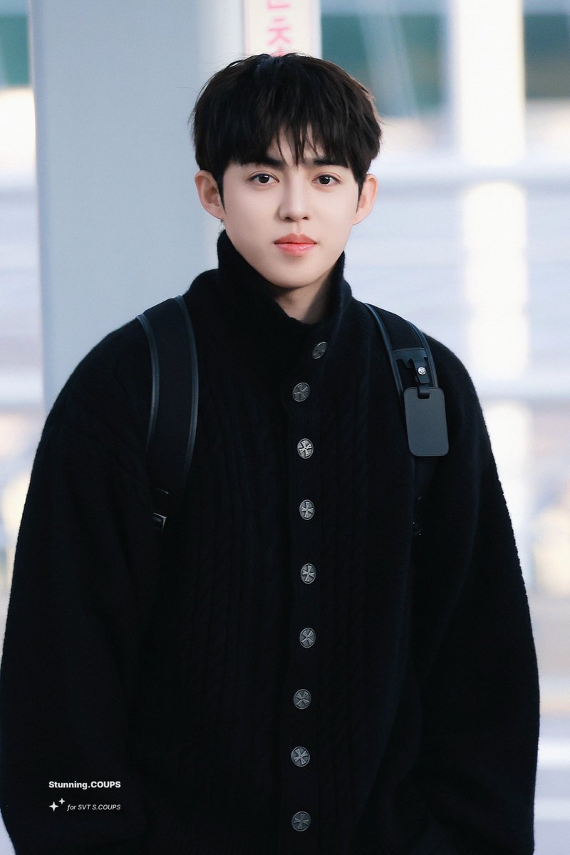Stunning_COUPS's tweet image. 221121 ICN🛫

🥹🥹🥹

#에스쿱스 #SCOUPS 
#승철 #최승철 
#세븐틴 #SEVENTEEN
@pledis_17