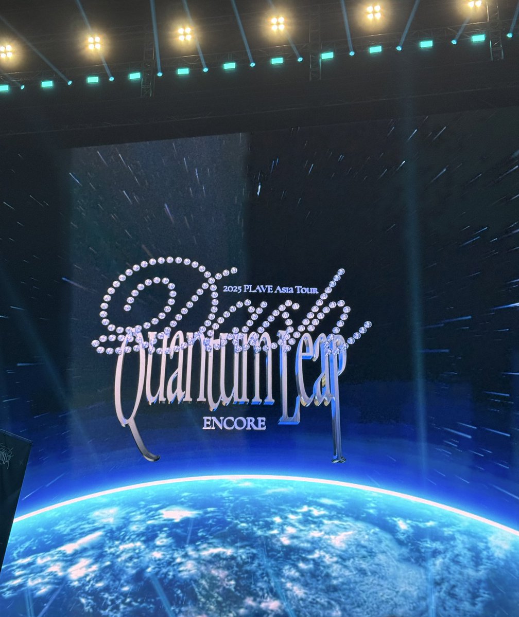 시야 너무 좋쟈나
전광판 보는데 몬가 빨려들어가는 느낌으로 움직인닷