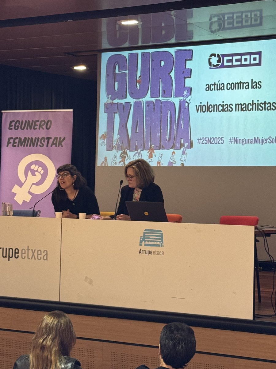 Bilbon hasi dugu indarkeria matxisten aurkako jardunaldia, sindikatuak nola erantzuten dien aztertzeko. <a href="/EstibalizMMM/">Estibaliz Montero</a> ak egiten du aurkezpena.

Arrancamos en Bilbao nuestra jornada contra las violencias machistas, para abordar cómo les damos respuesta desde el sindicato. Hace