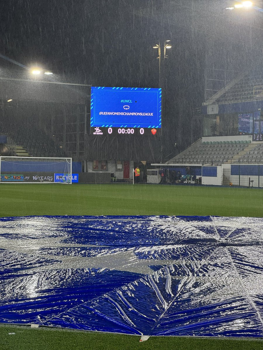 rinss98's tweet image. ✨Champions League Debut✨