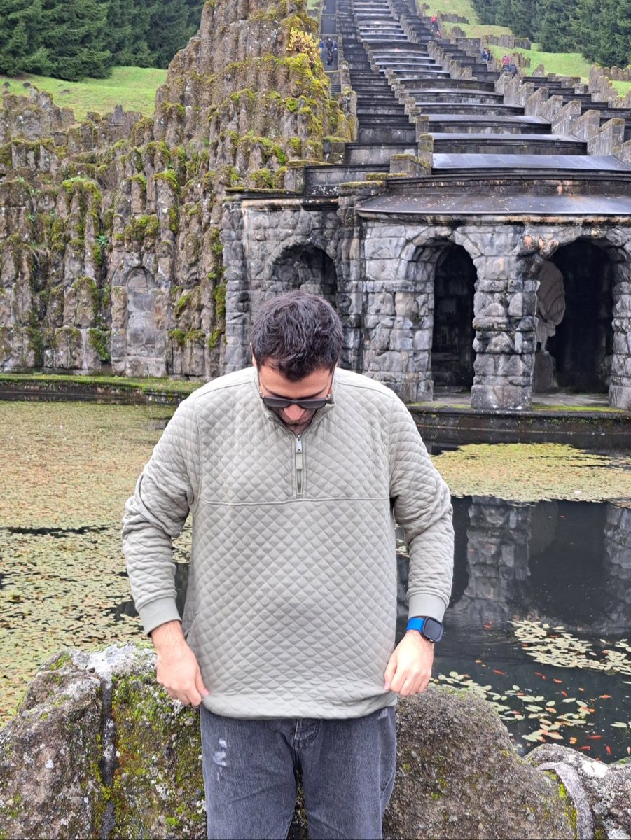 Alessandro1_ir's tweet image. آبان عجیب با یه بلیط یه طرفه