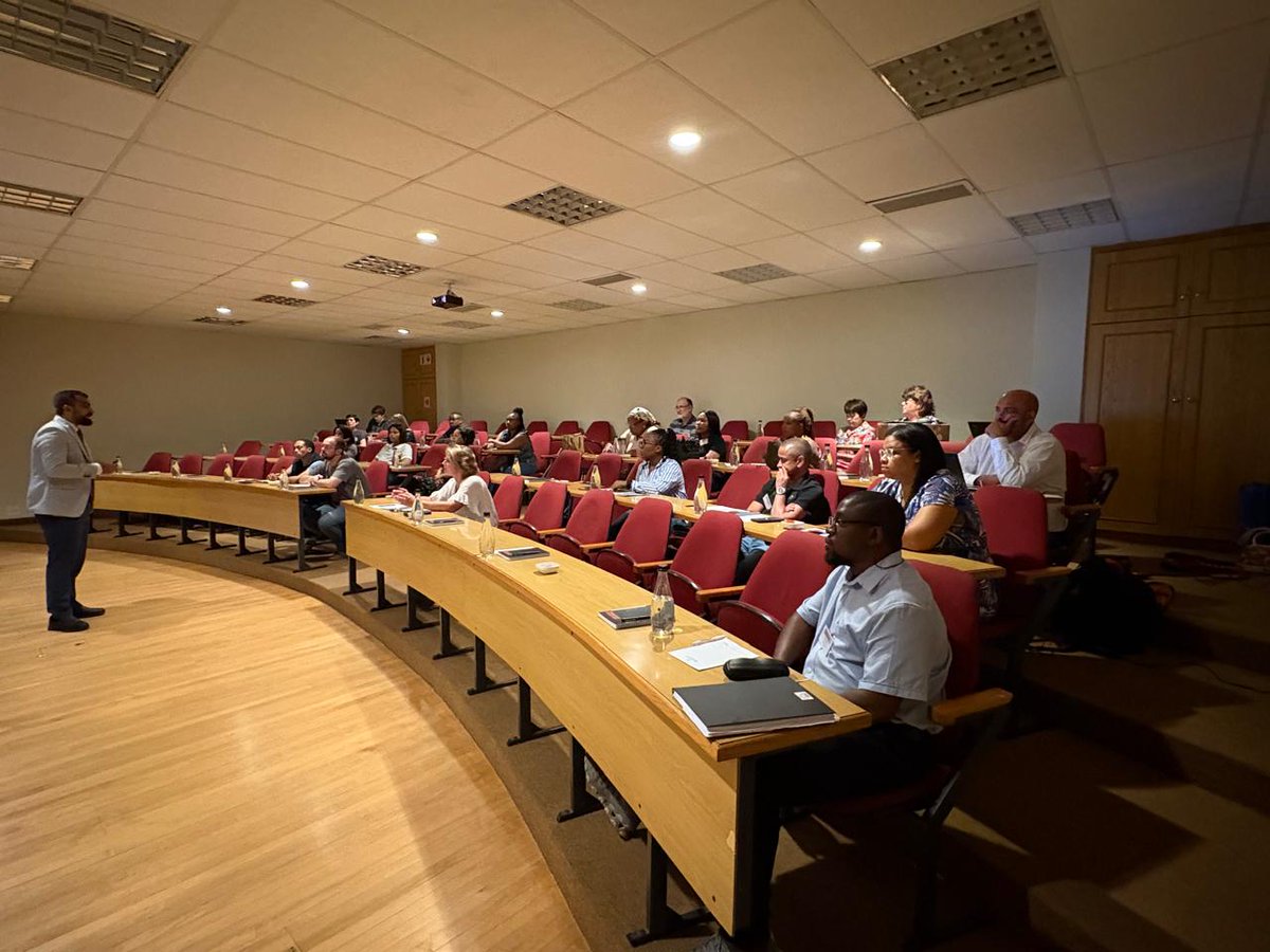 AnaTech17's tweet image. Cape Town – 13 November 2025

🙏 A heartfelt thank you to all participants for contributing to the seminar’s success!

💬 What was your key insight from Cape Town? Let us know below!

#Anatech #WaterAnalysis #EnvironmentalScience #LaboratoryProfessionals #WaterQuality