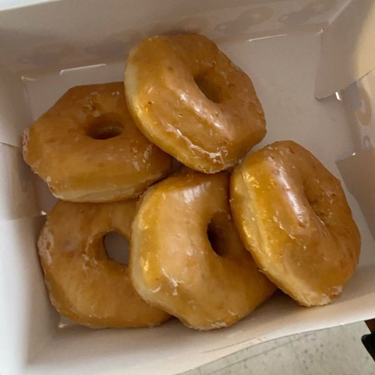 sweetberryfair's tweet image. this or that // donuts 🍩

cals are not counted ~☆~
#foodpoll #donut #interactivethread #edtwt