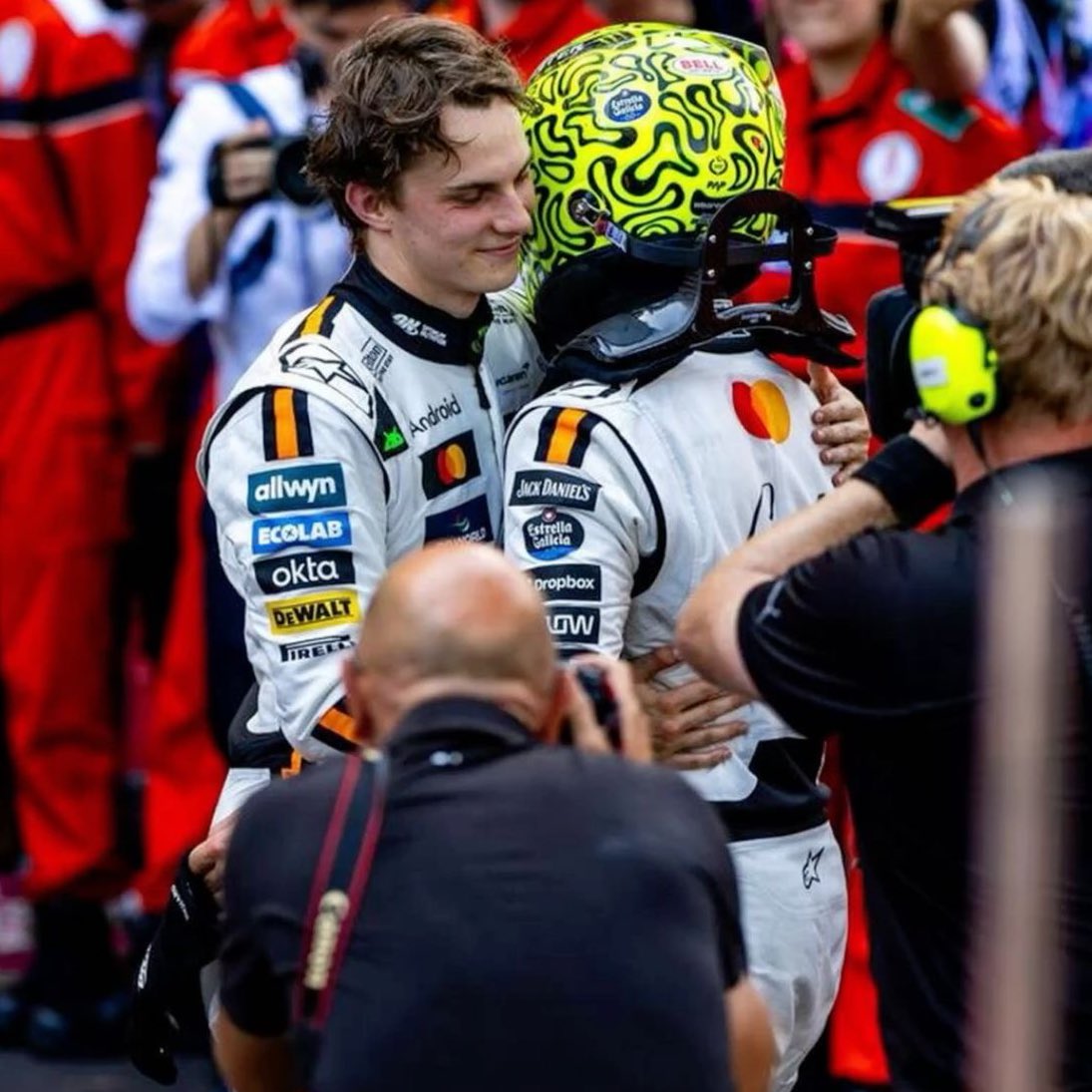 p1astrified's tweet image. 