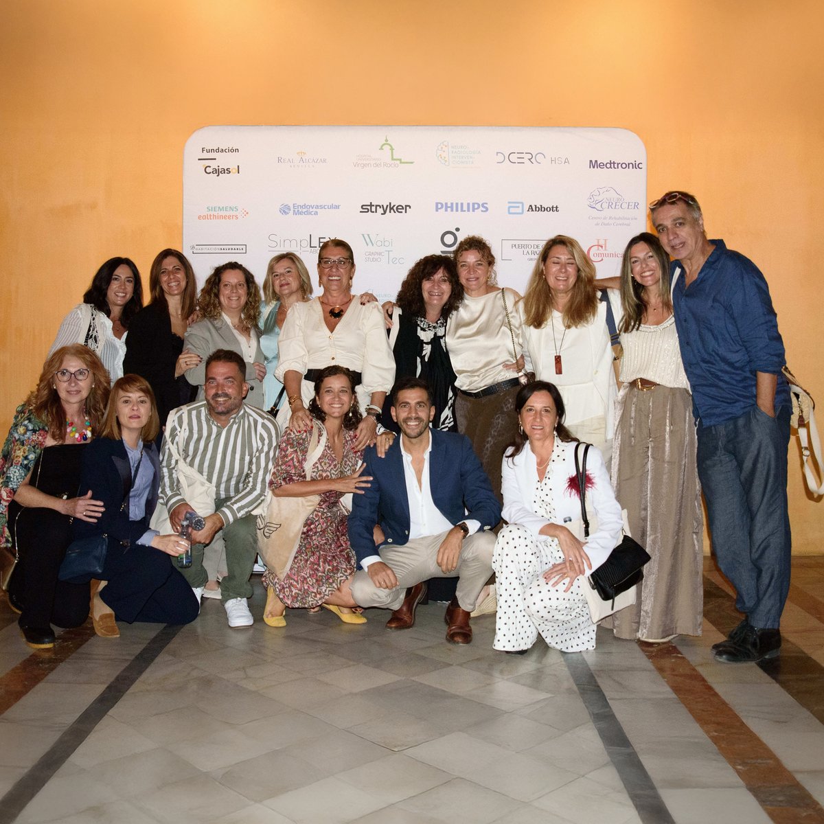 Geni_NRI's tweet photo. Sevilla acogió el I Congreso sobre HSA de @DeceroHSA, un encuentro que reunió a pacientes y profesionales para abordar los retos de esta patología. Agradecemos la labor de nuestros compañeros Fernando Delgado, Manu Moreu y del equipo del Hospital Virgen del Rocío.
#Medicina #GeNI https://t.co/ncEYGV2IFG