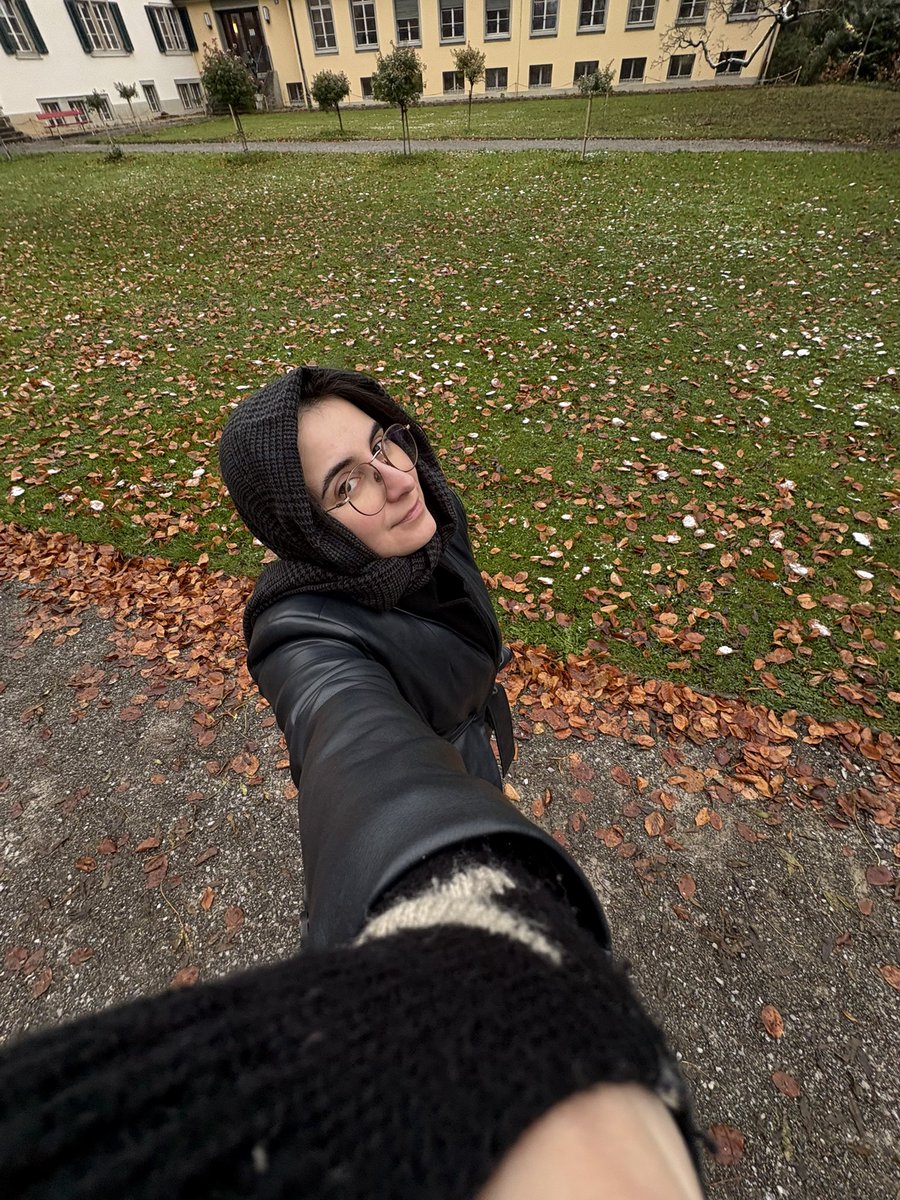 design_thyme's tweet image. GM I’m cold