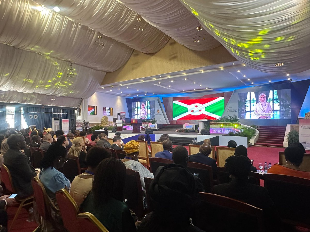 Sayın Emine Erdoğan, Burundi 6. Kadın Liderler Üst Düzeyli Forumu’na video mesaj gönderdi tccb.gov.tr/haberler/410/1…