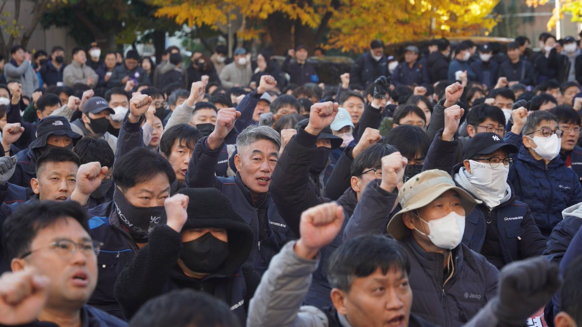 20년만에 파업에 돌입한 대구지하철 노동자들

💬 쥐어 짠다고 안전이 지켜지지 않습니다. 충분한 인력충원이 되고 일하는 노동자들의 휴식이 보장되어야, 그렇게 노동자들의 안전이 담보될 때 지하철의 안전도 담보된다고 생각합니다.

🔍 집회 ✍️ 대구노동히어로_현지현

dgworkhero.org/news/articleVi…
