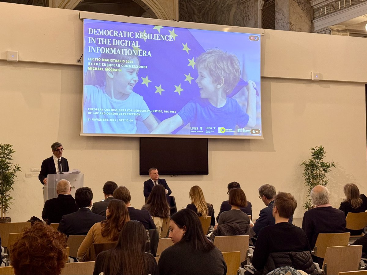 Scuola di Giornalismo Luiss tweet media