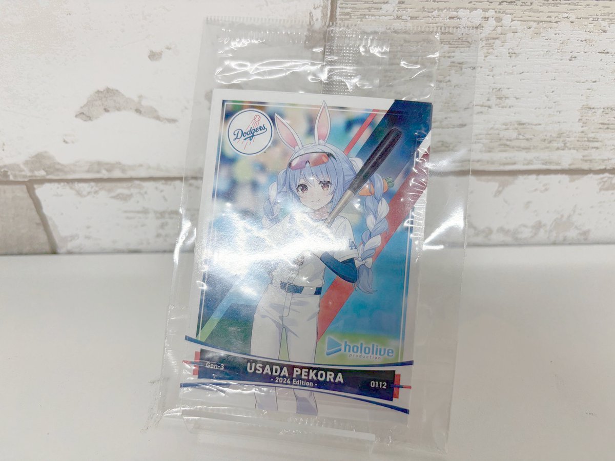 ホロライブ×ドジャースコラボ 入場特典カード ファンダムなんば です