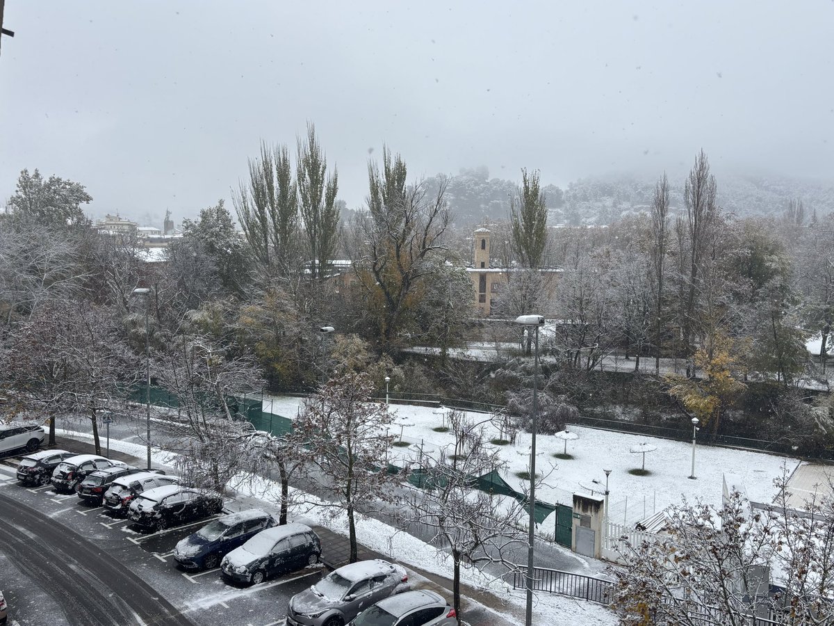 📍 Estella <a href="/Armeteo/">Arnaitz Fernández</a> <a href="/Meteonavarra_/">Meteo Navarra</a> <a href="/Noainmeteo/">Davidd</a> <a href="/Navarrameteo/">Urko Jalle</a> <a href="/AEMET_Navarra/">AEMET_Navarra</a> <a href="/eguraldiaETB/">Eguraldia ETB2</a> <a href="/RAM_meteo/">RAM: Revista del Aficionado a la Meteorología</a> <a href="/Noainmeteo/">Davidd</a> <a href="/MeteoCanal/">Canal Meteo Navarra</a> <a href="/TierraEstella/">TierraEstellaNavarra</a> <a href="/tiempobrasero/">Tutiempo</a> <a href="/informativost5/">Informativos Telecinco</a> <a href="/ElTiempo_tve/">El Tiempo en TVE</a> <a href="/ElTiempoNavarra/">Enrique Pérez de Eulate Igal</a> <a href="/NavarraTV/">Navarra Televisión</a> <a href="/lasextameteo/">La Sexta Meteo</a> <a href="/RTVENavarra/">RTVENavarra</a>