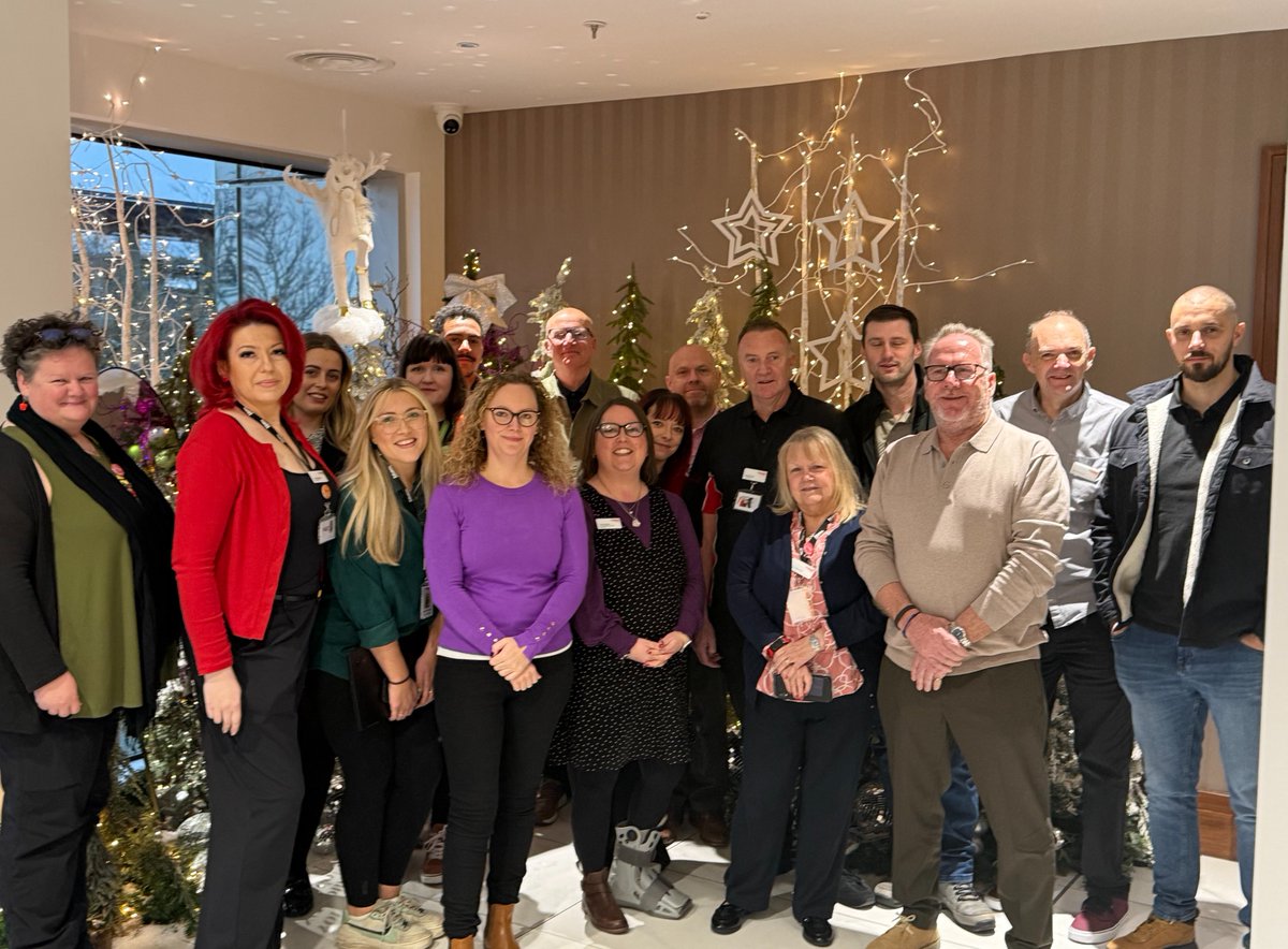 networkrail's tweet image. This week, we welcomed 171 Rail Engineering Technician apprentices 🎉

Building a safe space to learn, grow, ask questions, and make an impact.

👉 networkrail.co.uk/careers/early-…

#NetworkRail #Apprentices #FutureTalent