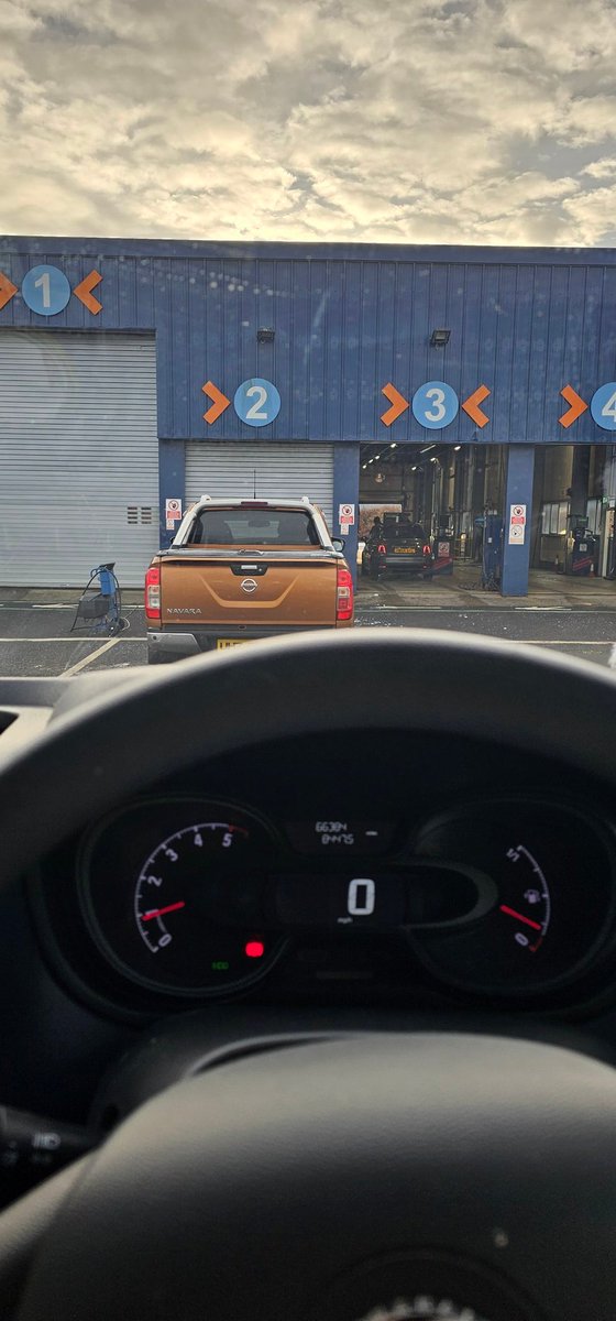 Passes and she's getting treated to a wash 😆