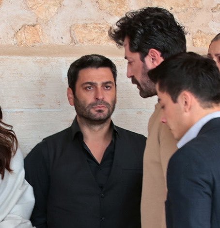 Cihanın gözünü asla çekmemesi, seni affetmek üzereyim Cihan Albora 😎
#UzakŞehir