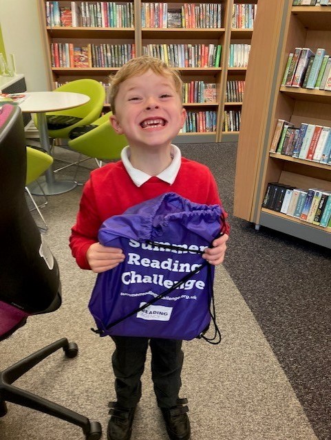 Llyfrgelloedd Caerffili | Caerphilly Libraries tweet media