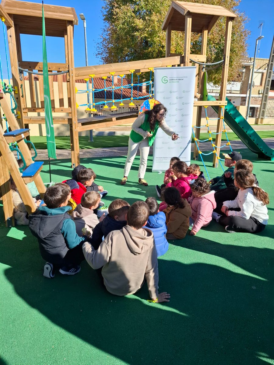 ContraCancerCAC's tweet image. 🟢Desde esta semana Bohonal de Ibor cuenta con un nuevo Espacio Sin Humo en su parque municipal, donde poder disfrutar del aire libre de humos

💚Gracias al Ayuntamiento y a la ciudadanía por su implicación y apoyo

#TodosContraElCáncer