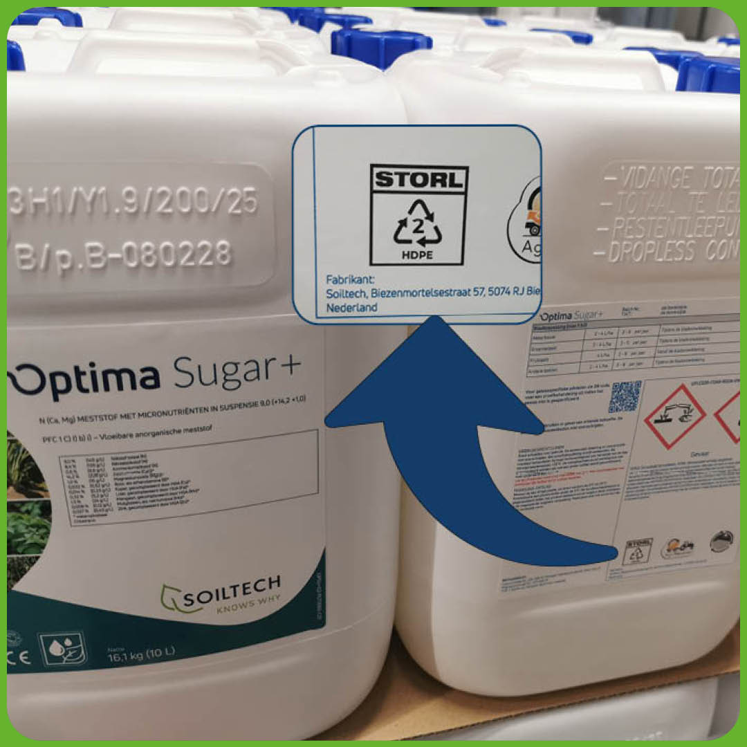 soil_tech's tweet image. Toekomstbestendigheid zit in het DNA van Soiltech en daarom kijken we constant hoe we zo duurzaam kunnen ondernemen. Het meedoen aan het Nederlandse inzamelsysteem STORL voor lege gespoelde verpakkingen van gewasverzorgingsproducten is dan ook een vanzelfsprekendheid.