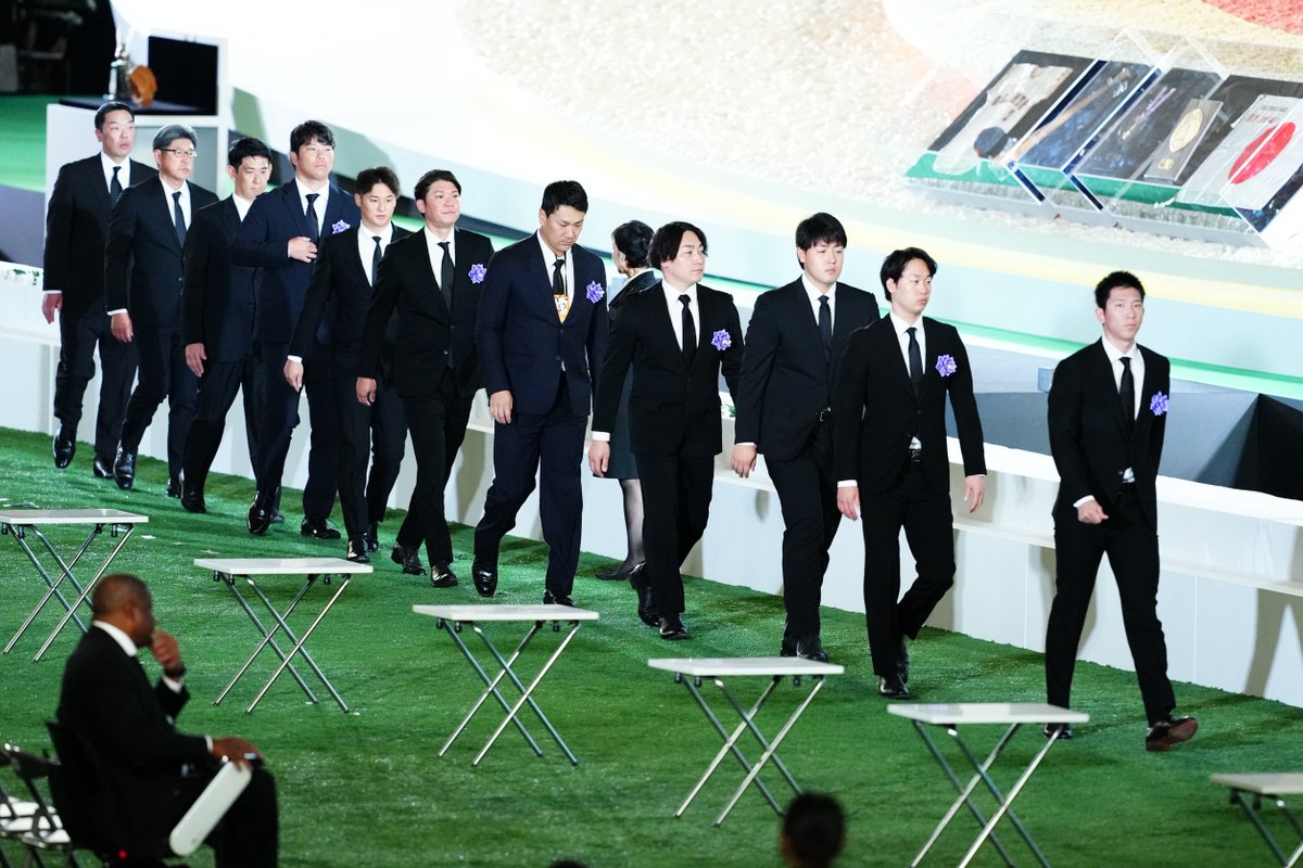 「ミスタージャイアンツ 長嶋茂雄 お別れの会」

多くのジャイアンツOB、現役選手が参列しました

菅野
「今の野球界にいないような“スーパースター”という言葉が一番似合う監督さんであり、選手だったと思います」

Photo by Yasushi Kobayashi

#giants #長嶋茂雄