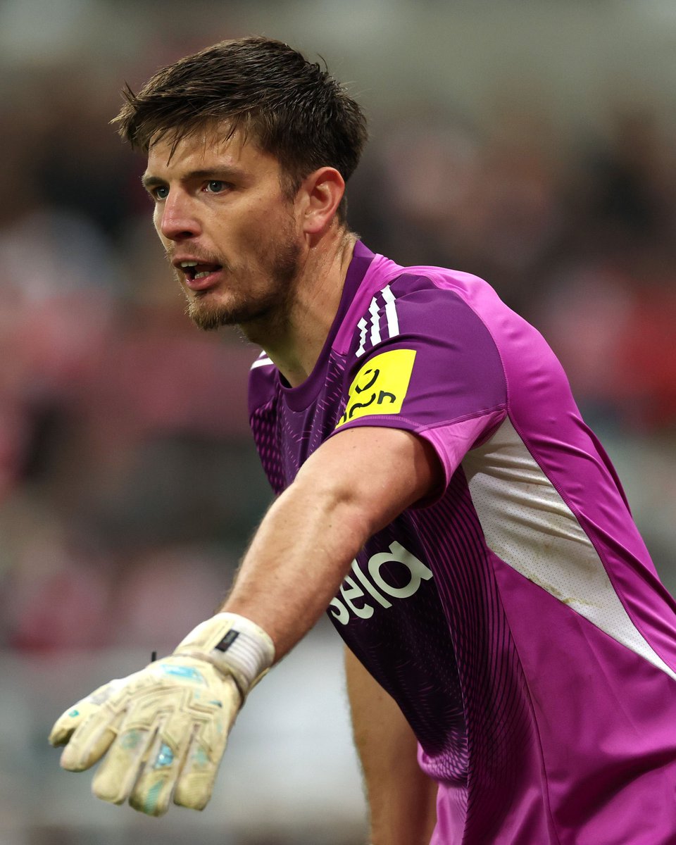 🚨🗣️- Eddie Howe :

« Anthony Gordon est tout près de revenir. Il a bien travaillé pendant la trêve et sa participation au match est incertaine. Nous prendrons une décision au dernier moment. »

« Nick Pope s'est entraîné et il n'y a aucun problème de ce côté-là. »

#NUFC