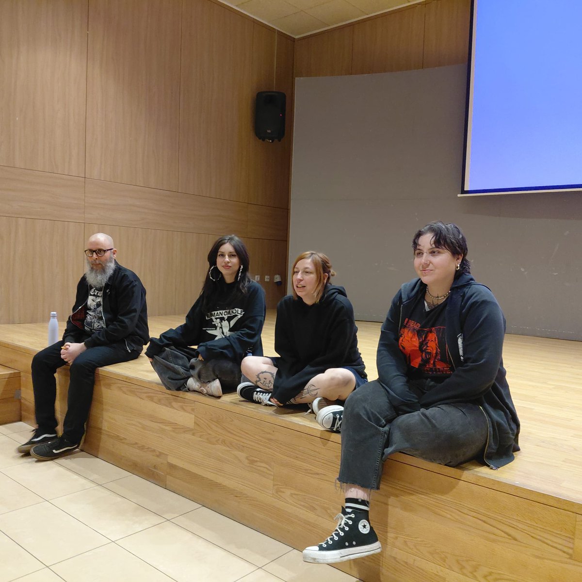 ContraCancerSCT's tweet image. 💗 Gracias a la organización por contar con nosotras en este espacio de reflexión, unión y compromiso.

#TodosContraElCáncer #NosLoTomamosAPecho #Prevención #RiotGrrrlDay #SantaCruzDeTenerife