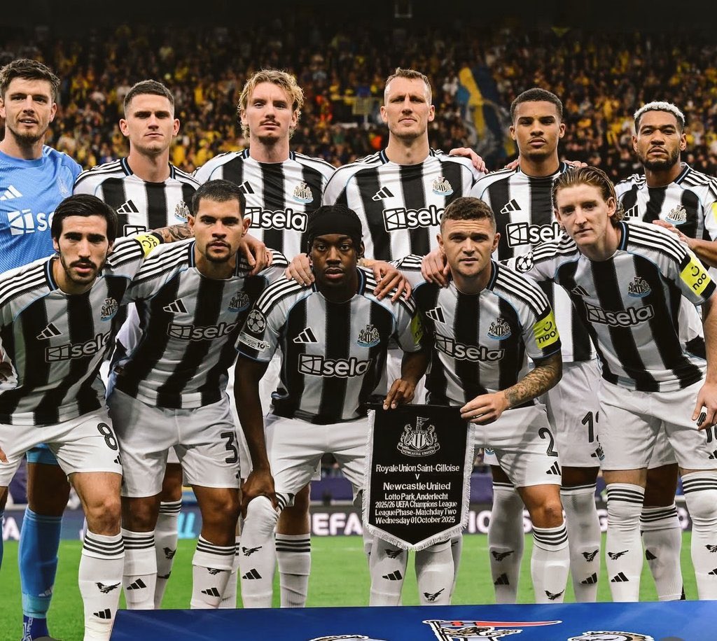 🗣️- Eddie Howe sur le calendrier : 

« Cela dure jusqu'à fin janvier, et je pense que ce sera une période vraiment agréable. Nous avons beaucoup apprécié le défi de la Ligue des champions, puis le retour en Premier League et cet effet yo-yo que nous devons mieux gérer. » #NUFC