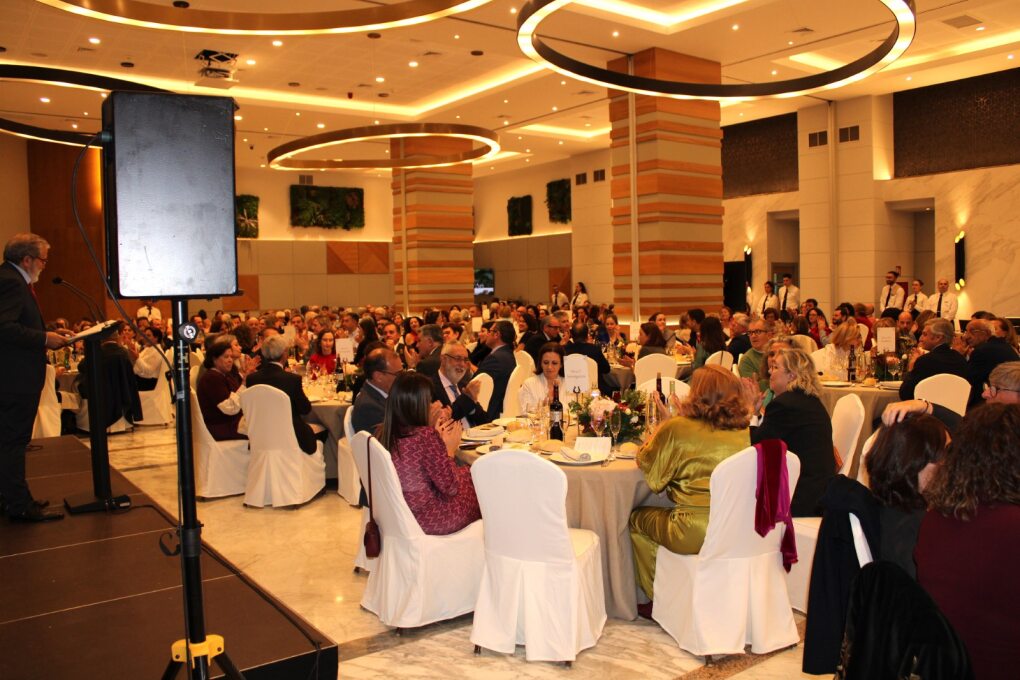 ContraCancerCAC's tweet image. 📸Más imágenes de nuestra Noche Solidaria, un acto que cada año impulsa más y más la solidaridad, la concienciación y la lucha contra el cáncer. Gracias 💚

#TodosContraElCáncer