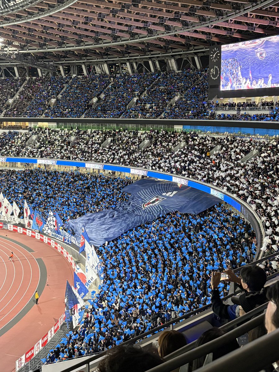 y04m9's tweet photo. 年内最後の代表戦🇯🇵
W杯楽しみ！ https://t.co/MMMbWwmhk4