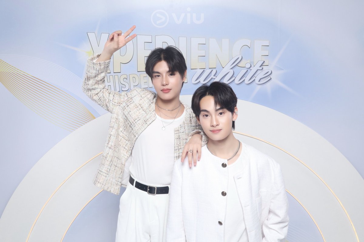 🫧 Whispers duo 🤍

#ViuXperience2025
#WhispersinWhite
#EarthNanthawat
#AuPatrapon
#ViuTalent