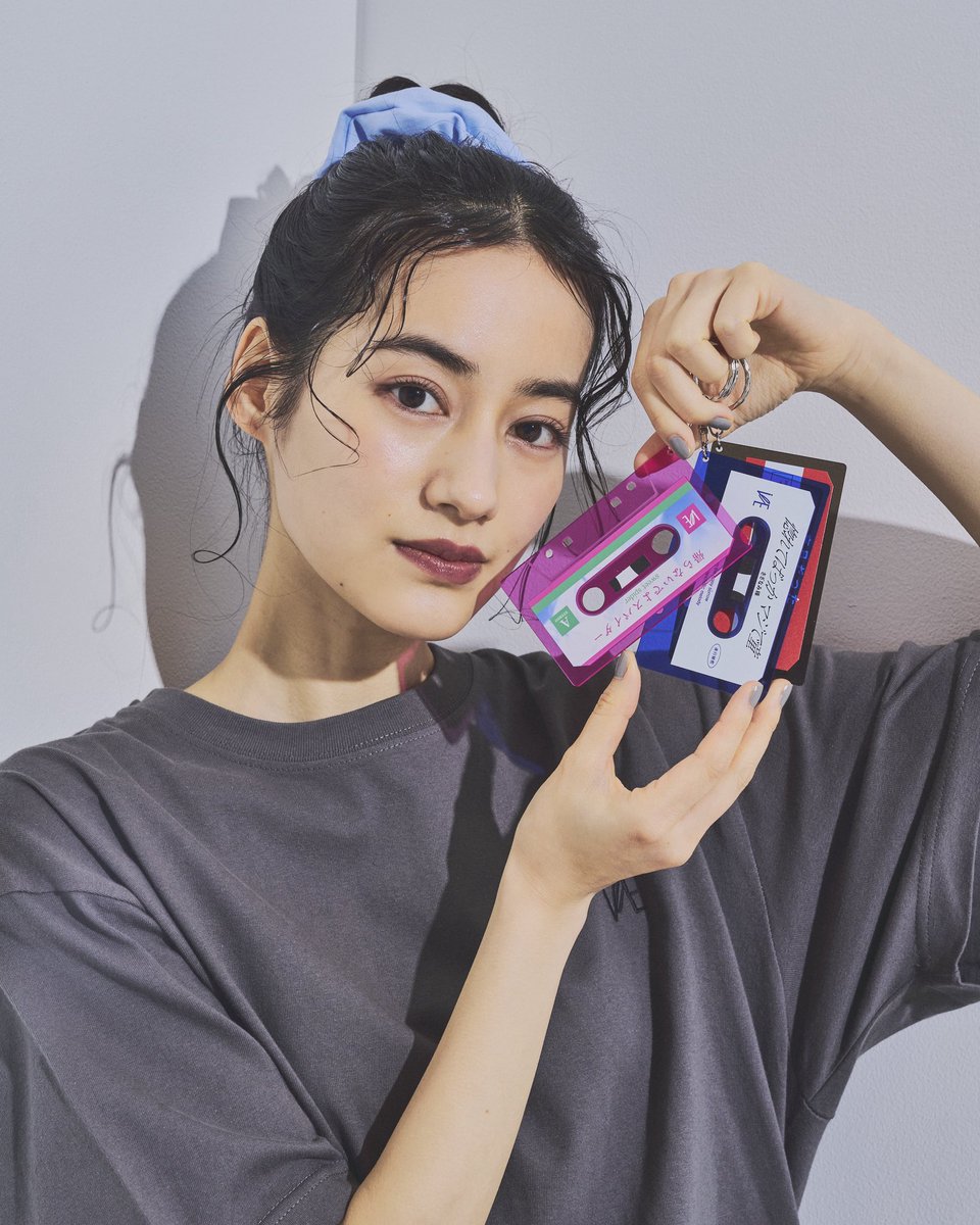 □ ランダムカセットキーホルダー(全12種)