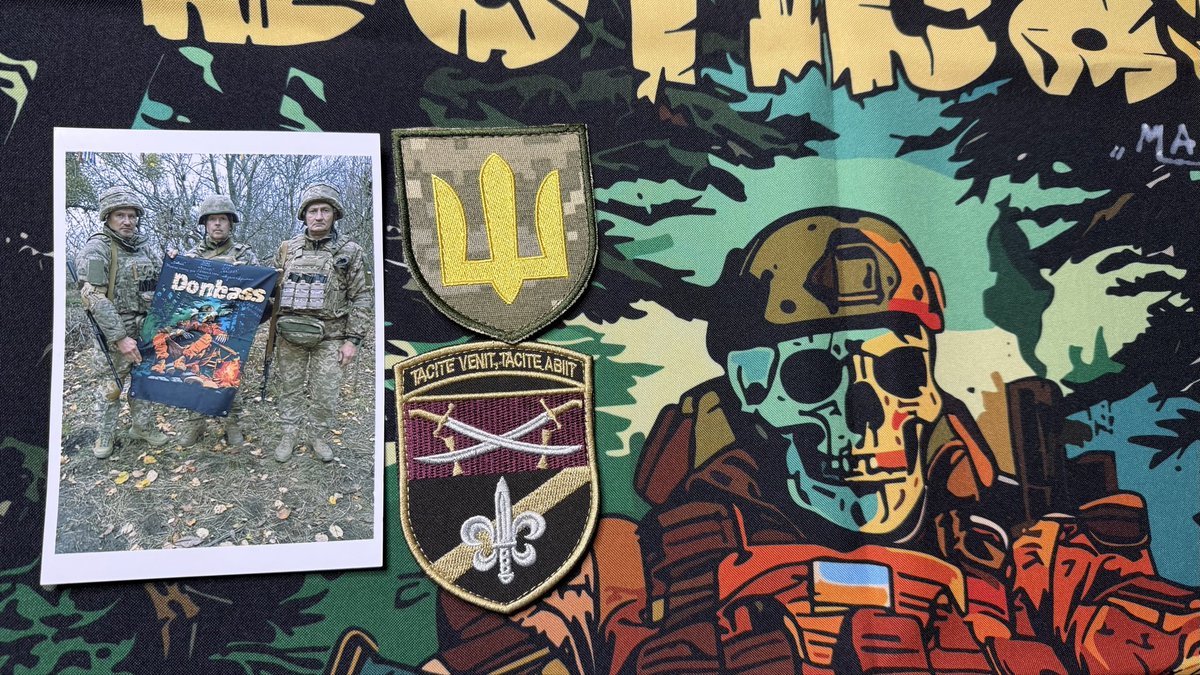 Brothers&amp;sisters! 💙💛
Fellas🙏💙💛! 🇺🇦

Up for 2 day auction, ends 23 November (Sunday), 21:00 Kyiv time. 

Awesome cool banner “Donbass”, signed by the 53rd Separate Reconnaissance Battalion warriors. Patches set and photocard included.

Starts at 50 usd. Shipping 10 usd