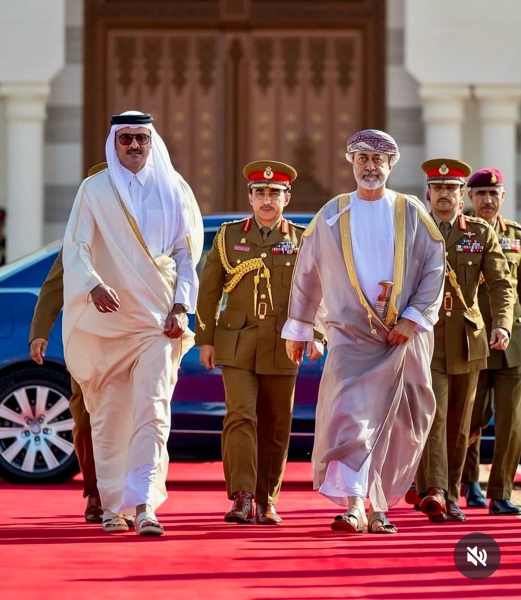 تهنئة خالصه من محب لأرض السلطنه ، اللهم احفظ #عمان و أهلها و ادم عليها الأمن والأمان .

#العيد_الوطني_العماني