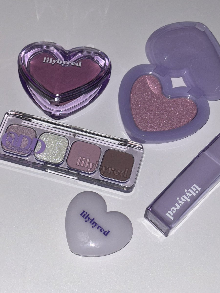 baaao_x2's tweet image. #motd #내돈내산 #바오후기 

릴리바이레드 오드 라벤더 ♡.°⑅

벼르다가 지른 릴바레 오드 라벤더 제품들 사용해서 메컵 해봤어요💗